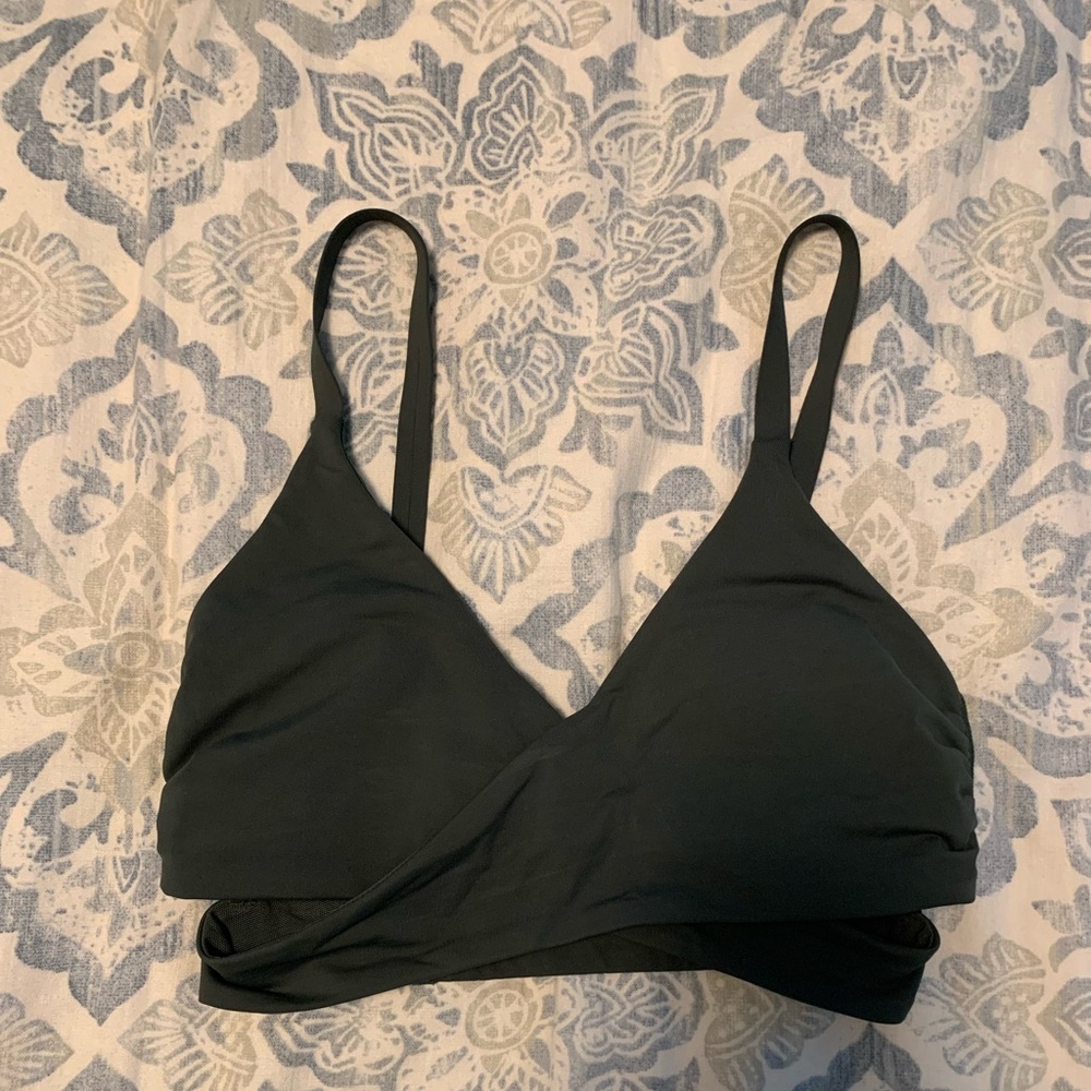 lulu lemon wrap sports bra